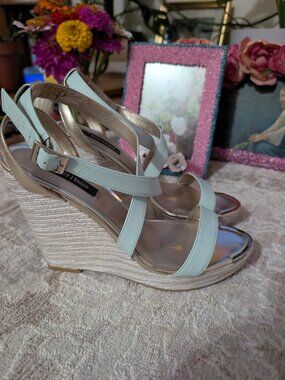 White House Black Market wedges